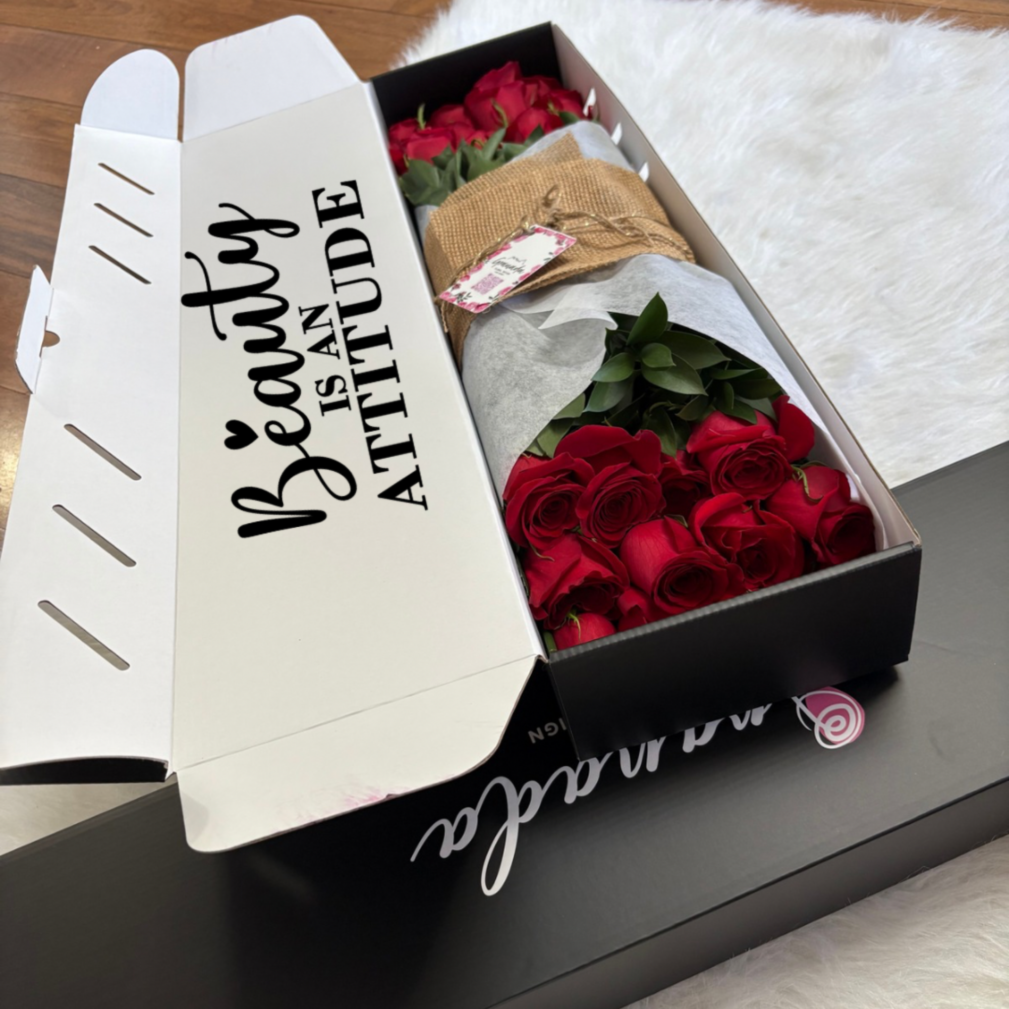 “Luxury Flower Box Delivery USA,” “Elegant Rose Box,” “3-Day Flower Delivery,” “Gift Flowers Nationwide.”