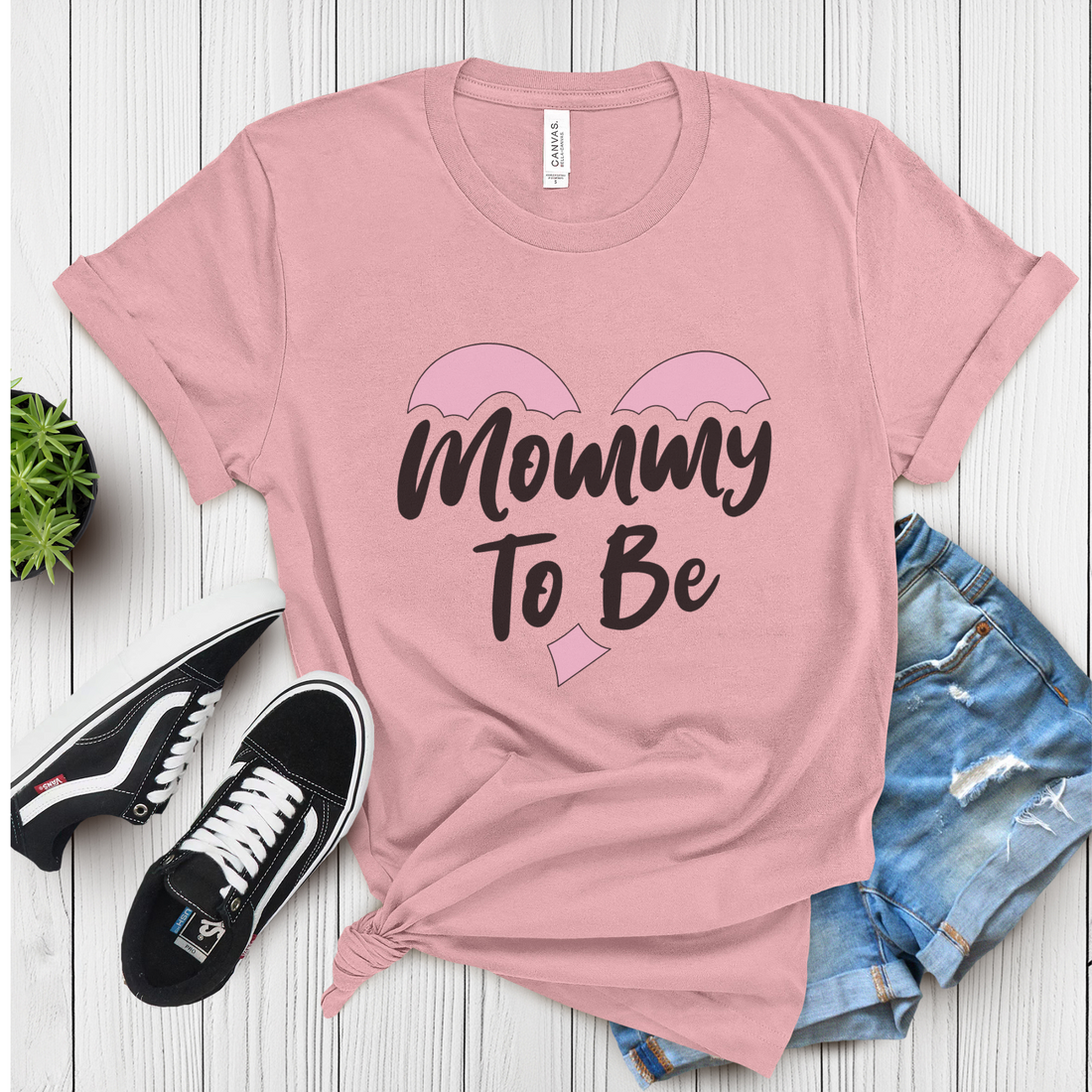 Maternity Short Sleeve T-Shirt – Comfy & Stylish for Expecting Moms